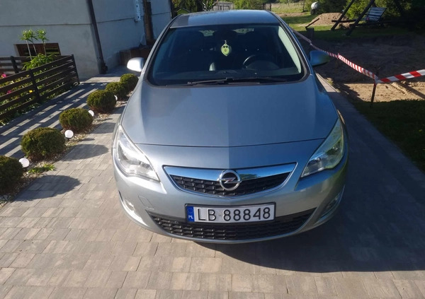 Opel Astra cena 29500 przebieg: 232520, rok produkcji 2012 z Wąsosz małe 29